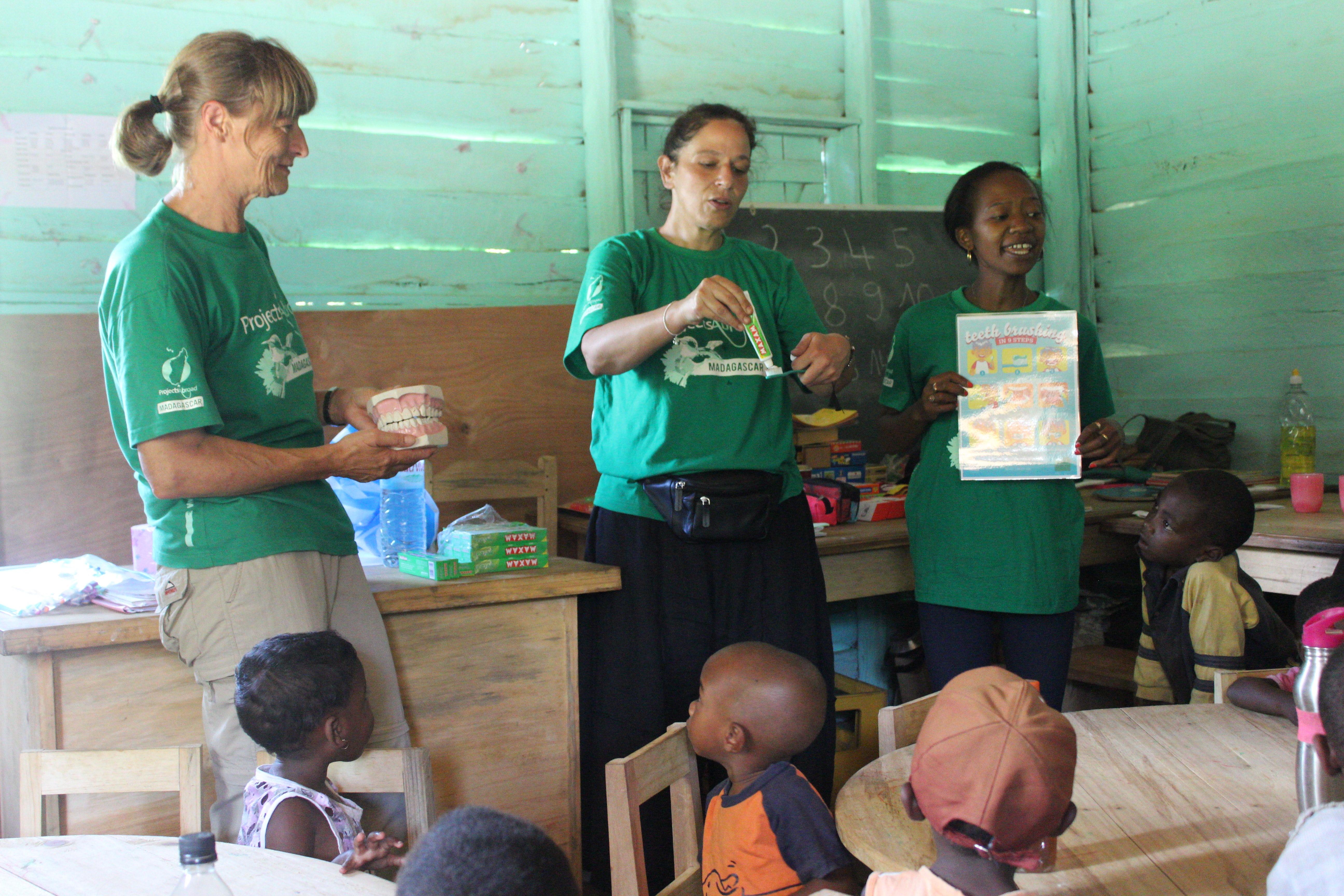 Students volunteer on a Care Project before the start of their Projects Abroad French Language Course in Madagascar. While learning French in Madagascar, students also have the option to volunteer on a Care Project and teach children.